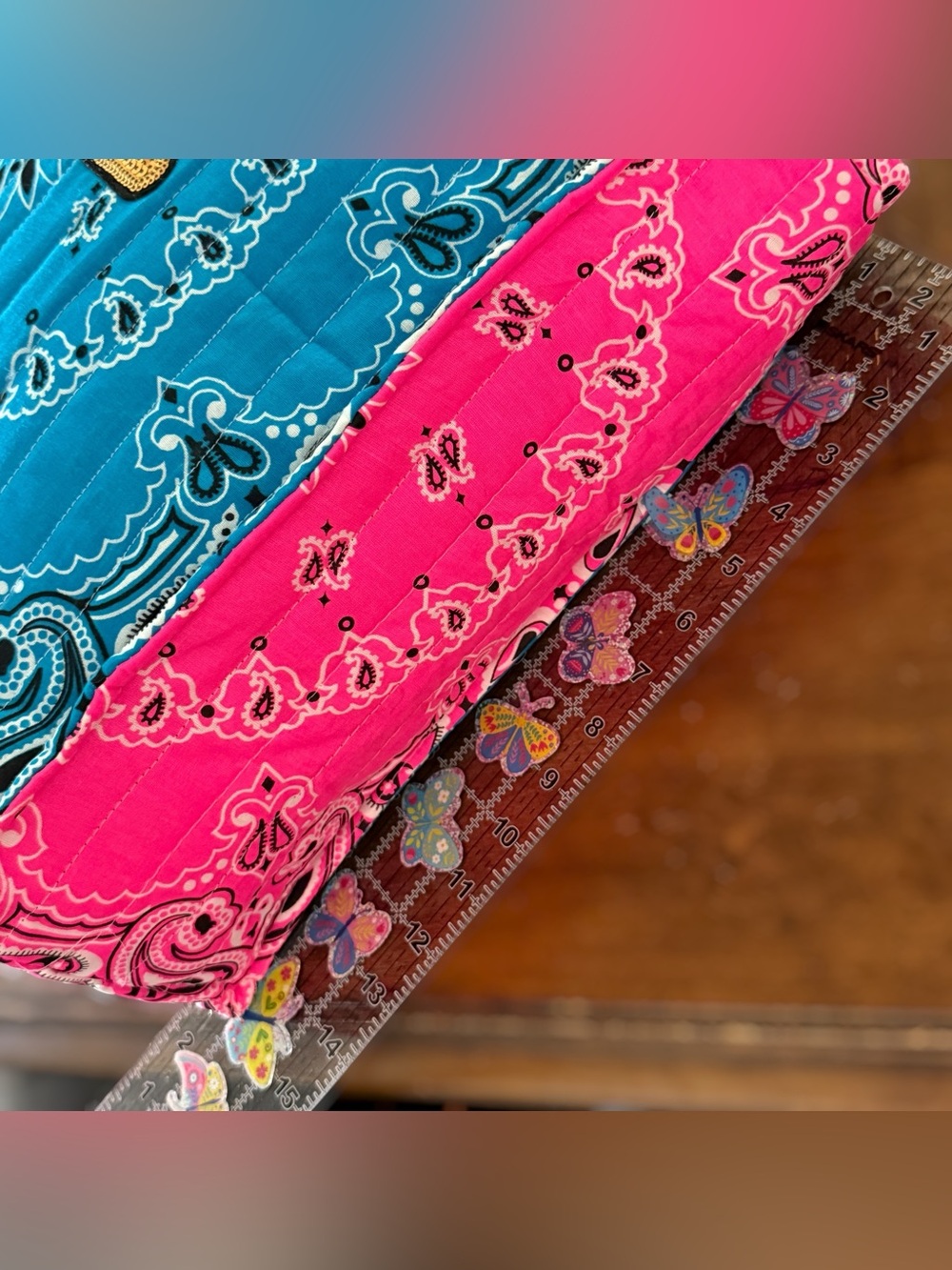 WHERE DID YOU GET THAT BAG Handmade Quilted Bandana Bag Turquoise & Pink - Picture 15 of 16